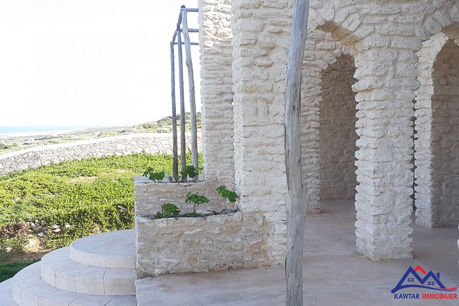 Villa en pierre vue sur mer 2