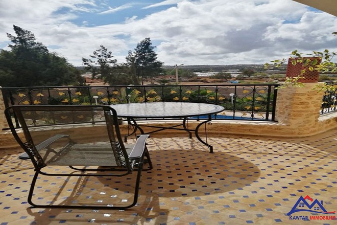 Jolie villa avec piscine sur la route de Marrakech 7