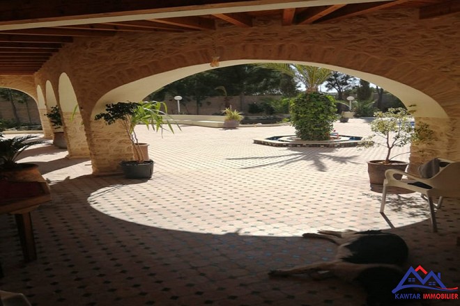 Jolie villa avec piscine sur la route de Marrakech 15