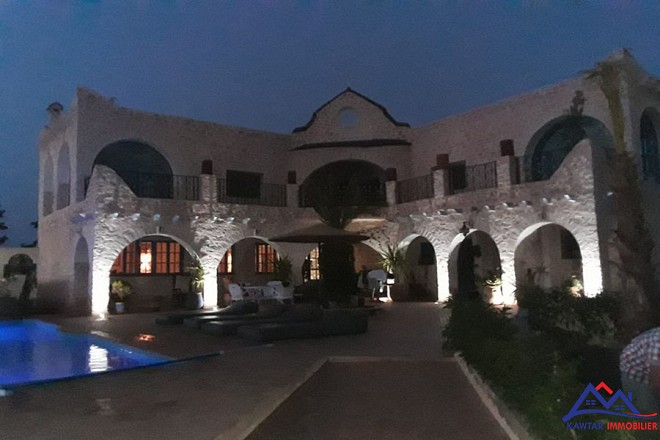 Jolie villa avec piscine sur la route de Marrakech 31