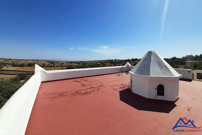 Jolie Villa avec piscine  22