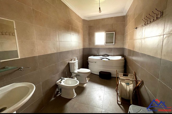 Agréable villa de 5 chambres avec piscine 14