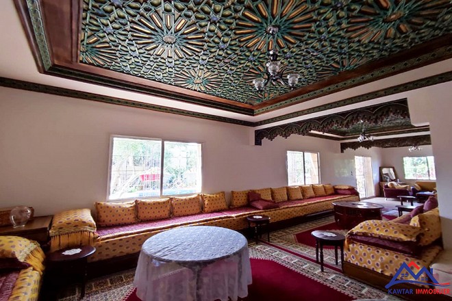 Agréable villa de 5 chambres avec piscine 8