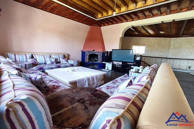 Agréable villa de 5 chambres avec piscine 9