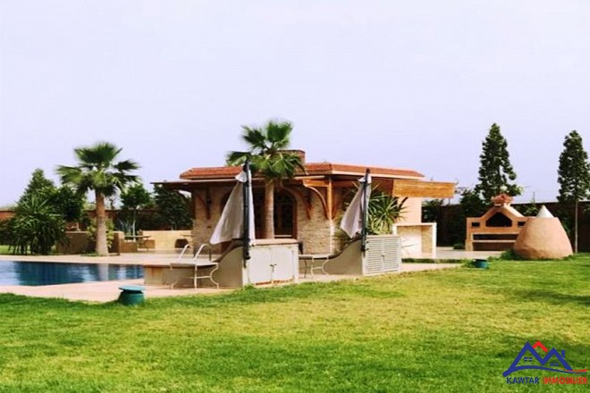 Villa contemporaine à vendre- Route de Fès-Marrakech- Réf. VR263 3