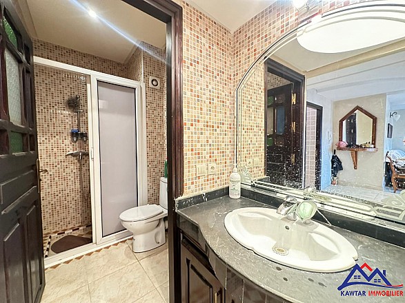 Appartement à Louer  8