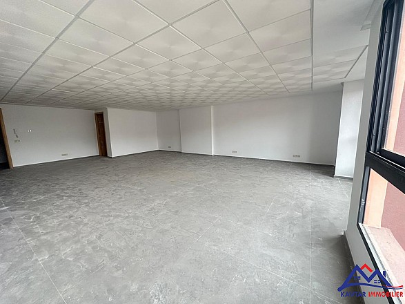 PLATEAUX BUREAUX AU CŒUR DE GUÉLIZ 1