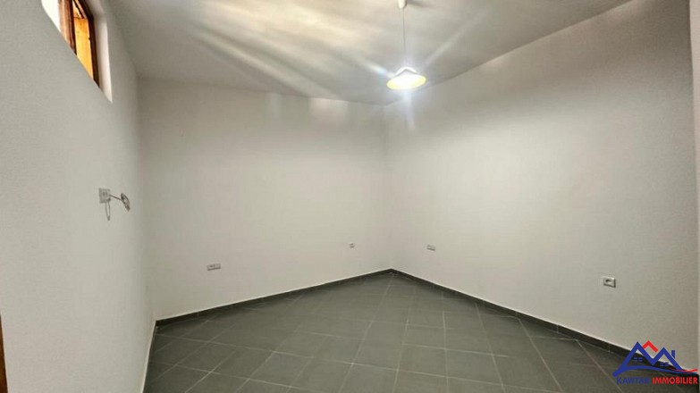 Villa avec Piscine et Terrasse Vue Dégagée à louer 19