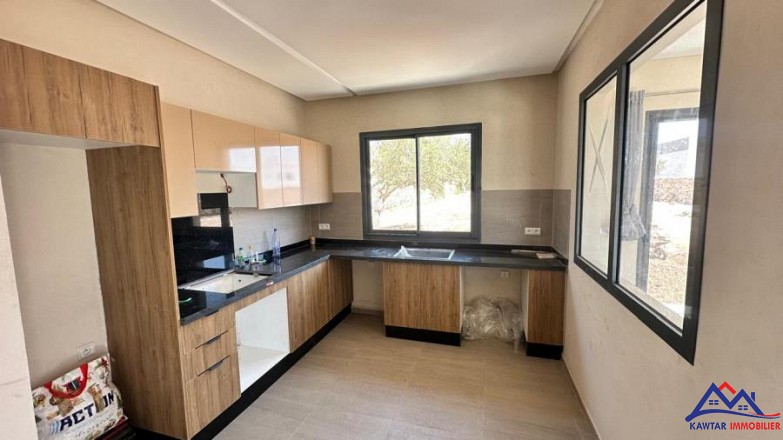 **À Vendre : Maison Spacieuse à Douar Boutazart** 16