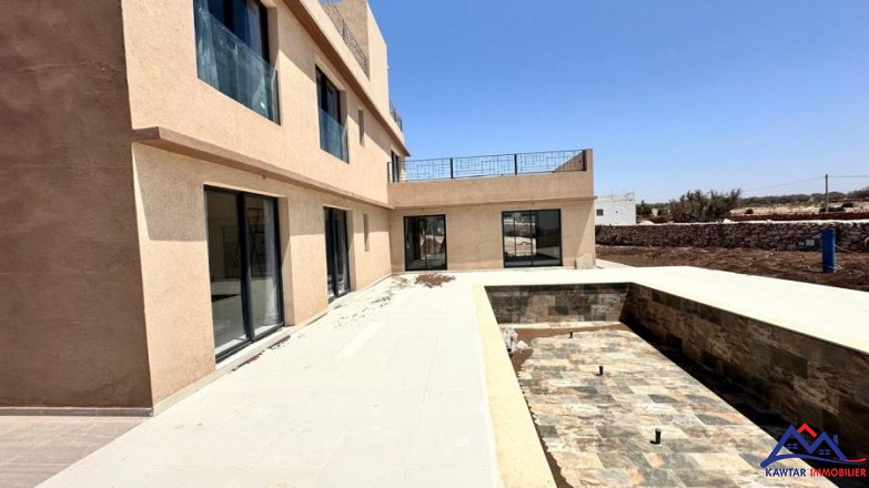 **À Vendre : Maison Spacieuse à Douar Boutazart** 26