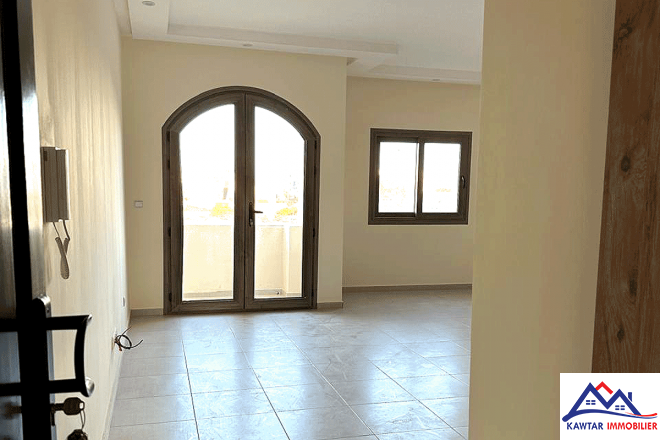 Annonce de location longue durée : Studios modernes de 60 m² au RDC 2