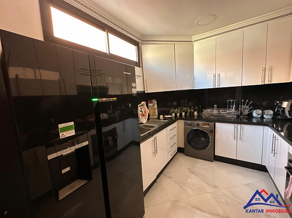 Appartement spacieux à vendre à Gueliz 17