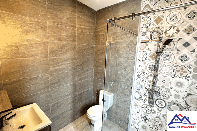 **À Vendre : Maison Spacieuse à Douar Boutazart** 5