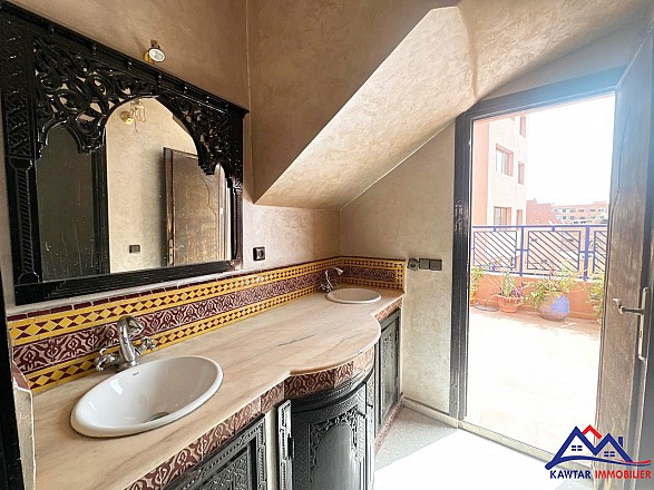 Penthouse en duplex avec ascenseur privé 11