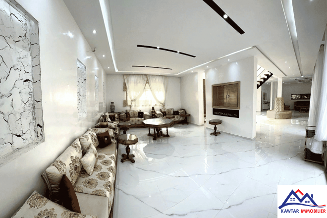 Magnifique Propriété avec Piscine et Jardin, à seulement 200m de la Plage 1