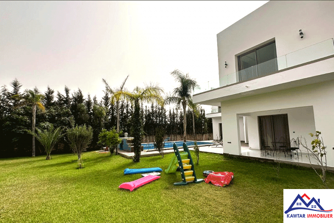 Magnifique Propriété avec Piscine et Jardin, à seulement 200m de la Plage 18