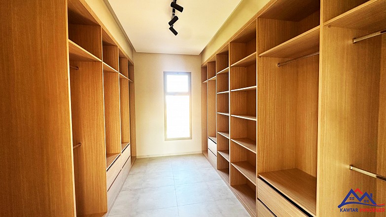 Villa neuve à vendre – Route de Fès 16