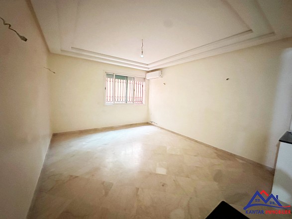 À VENDRE – Appartement spacieux au cœur du quartier Victor Hugo  4
