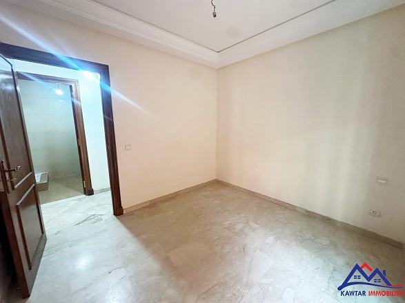 À VENDRE – Appartement spacieux au cœur du quartier Victor Hugo  7