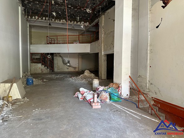 À VENDRE – LOCAL COMMERCIAL DE 225 M² – GUÉLIZ, AVENUE ABDELKRIM KHATTABI 4