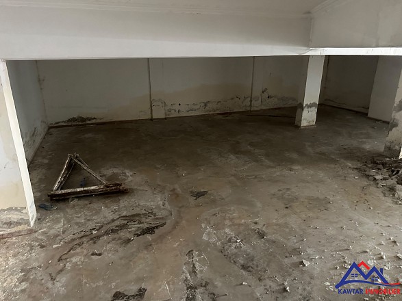 À VENDRE – LOCAL COMMERCIAL DE 225 M² – GUÉLIZ, AVENUE ABDELKRIM KHATTABI 10