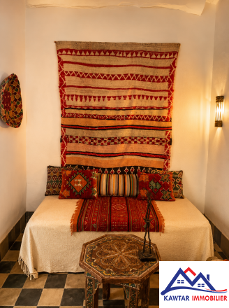 RARE OPPORTUNITÉ AU CŒUR DE LA MÉDINA D’ESSAOUIRA – RIAD DE CHARME AVEC VUE PANORAMIQUE ET FORT POTENTIEL 8