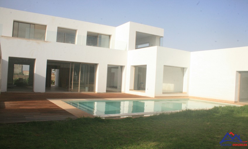 Superbe Villa neuve avec piscine a vendre — 2