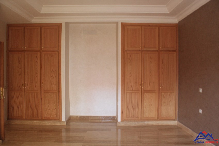 Villa 417 m² à Route de Fès — 8