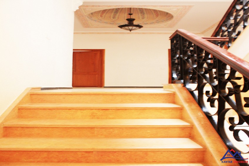 belle villa avec bonne finition — 4