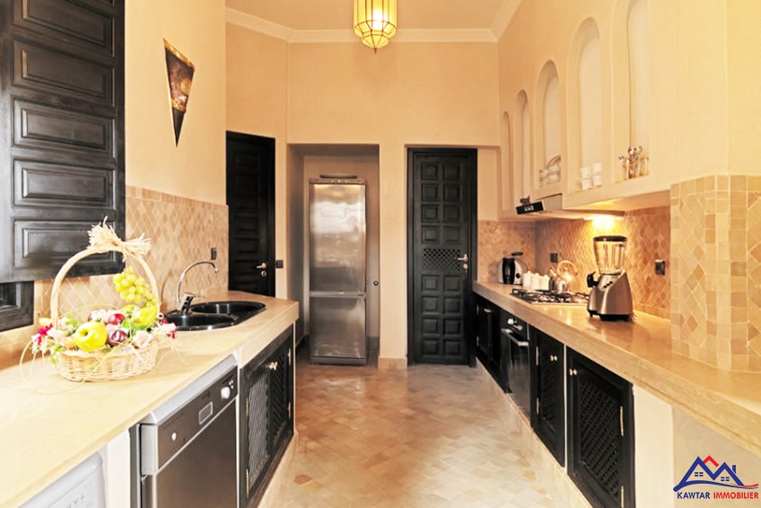 Villa 338 m² à indéfini — 7
