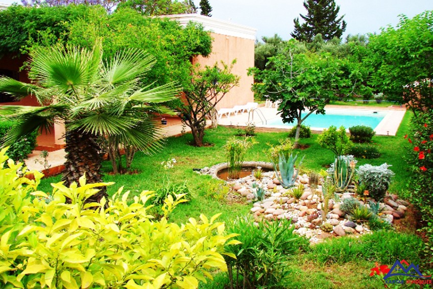 jolie villa mis en vente