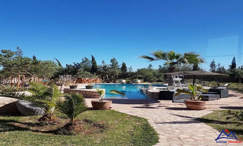 Villa 4000 m² à indéfini — 5