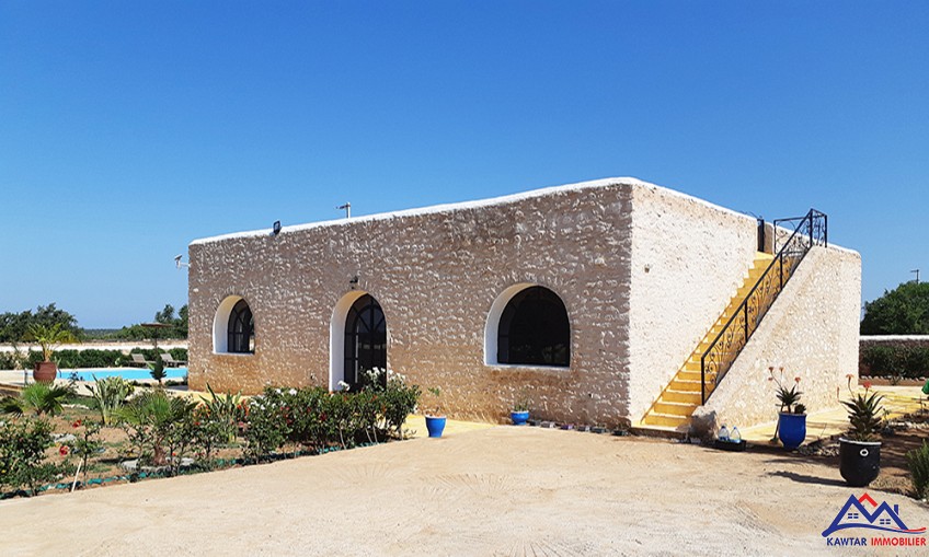 Villa 4000 m² à indéfini — 5