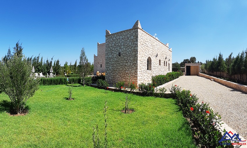 Villa 1500 m² à indéfini — 5