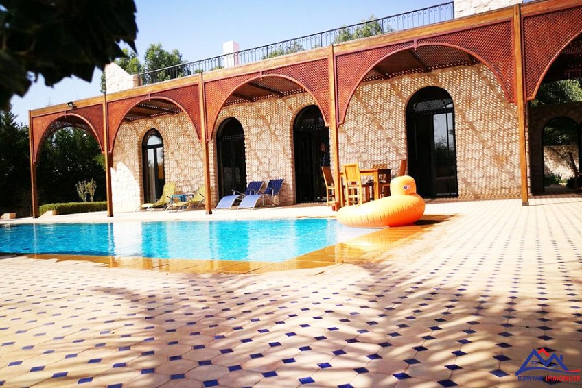 Villa 4330 m² à indéfini — 3