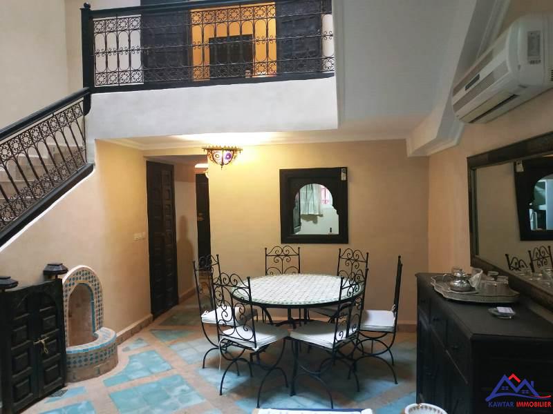 Riad titré