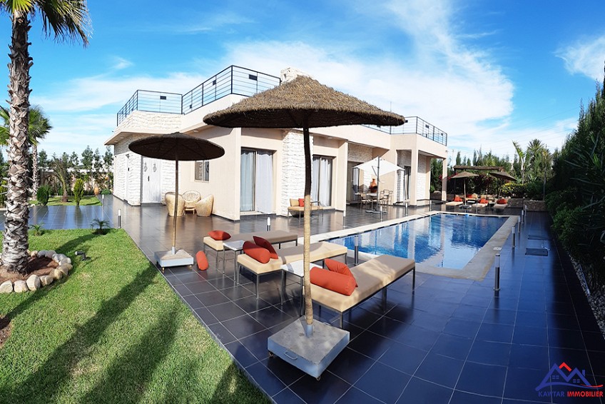 Villa 1500 m² à indéfini — 2