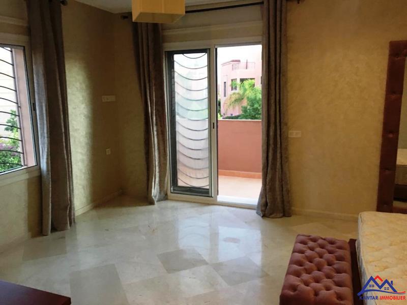 villa neuve au quartier ENNakhil à vendre