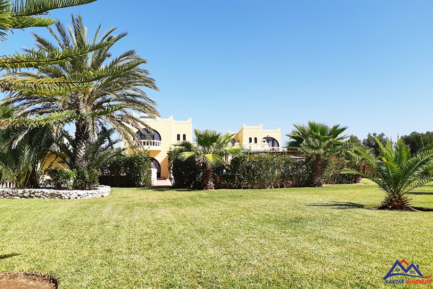 Villa 4900 m² à indéfini — 2