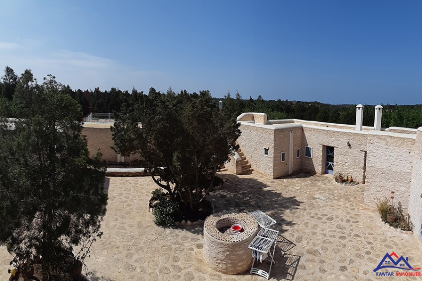 Villa 8800 m² à indéfini — 3