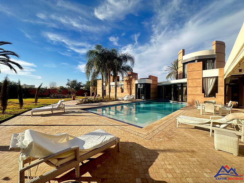 SUPERBE VILLA 