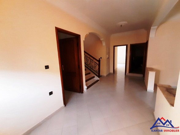 Villa à louer de 5 chambres 9