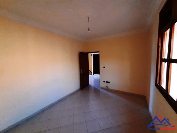 Villa à louer de 5 chambres 13