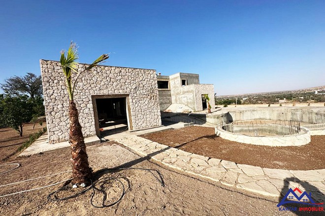 villa semi finie avec piscine sur la route de Marrakech 6