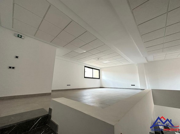 PLATEAUX BUREAUX AU CŒUR DE GUÉLIZ 5