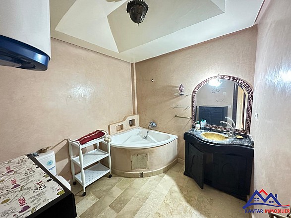 Bel appartement très lumineux  15