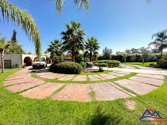PRESTIGIEUSE VILLA 6