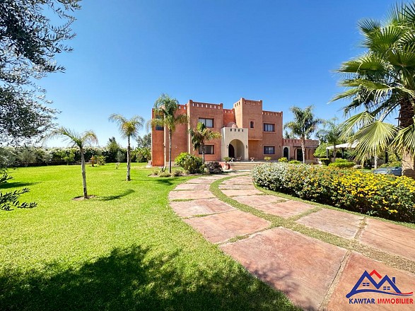 PRESTIGIEUSE VILLA 8