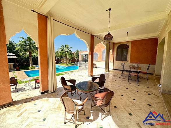 PRESTIGIEUSE VILLA 10