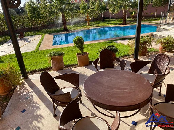 PRESTIGIEUSE VILLA 12